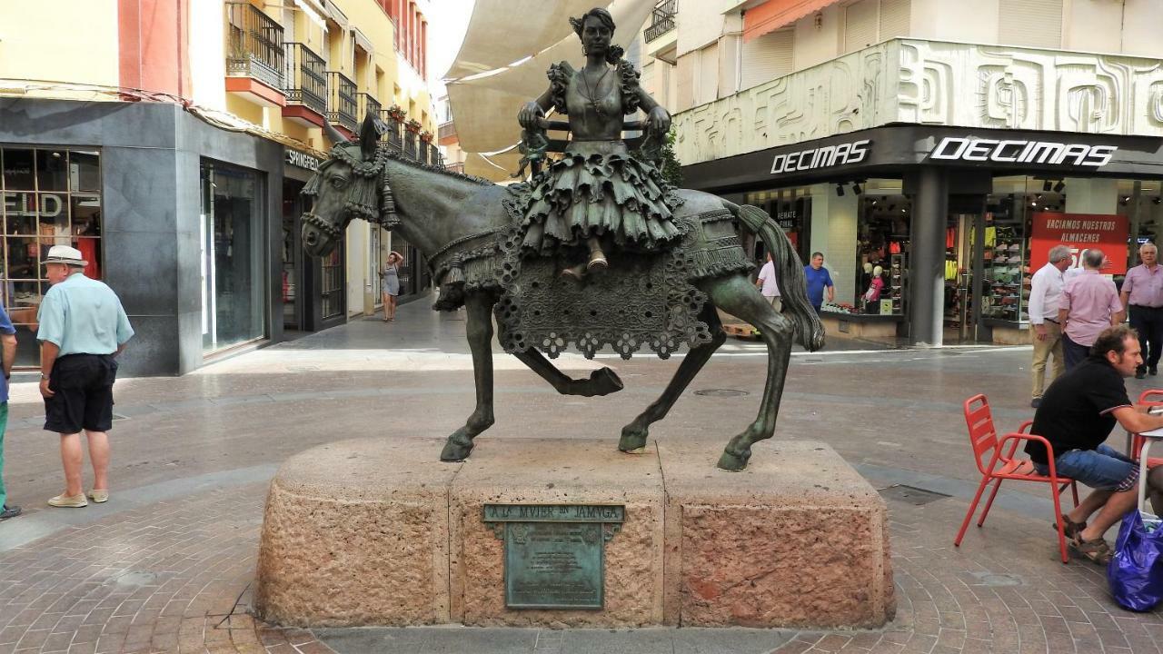 Viviendas Con Fines Turisticos ''La Jamuga'' Andújar Kültér fotó